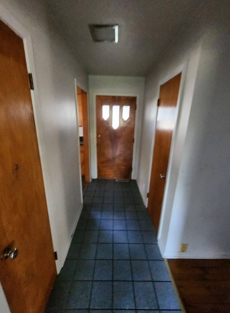 411 E Washington St Windsor MO 15.jpg